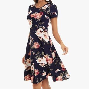 NWOT Huhot Multicolor Women’s Floral Dress w/Side Pockets Size MD